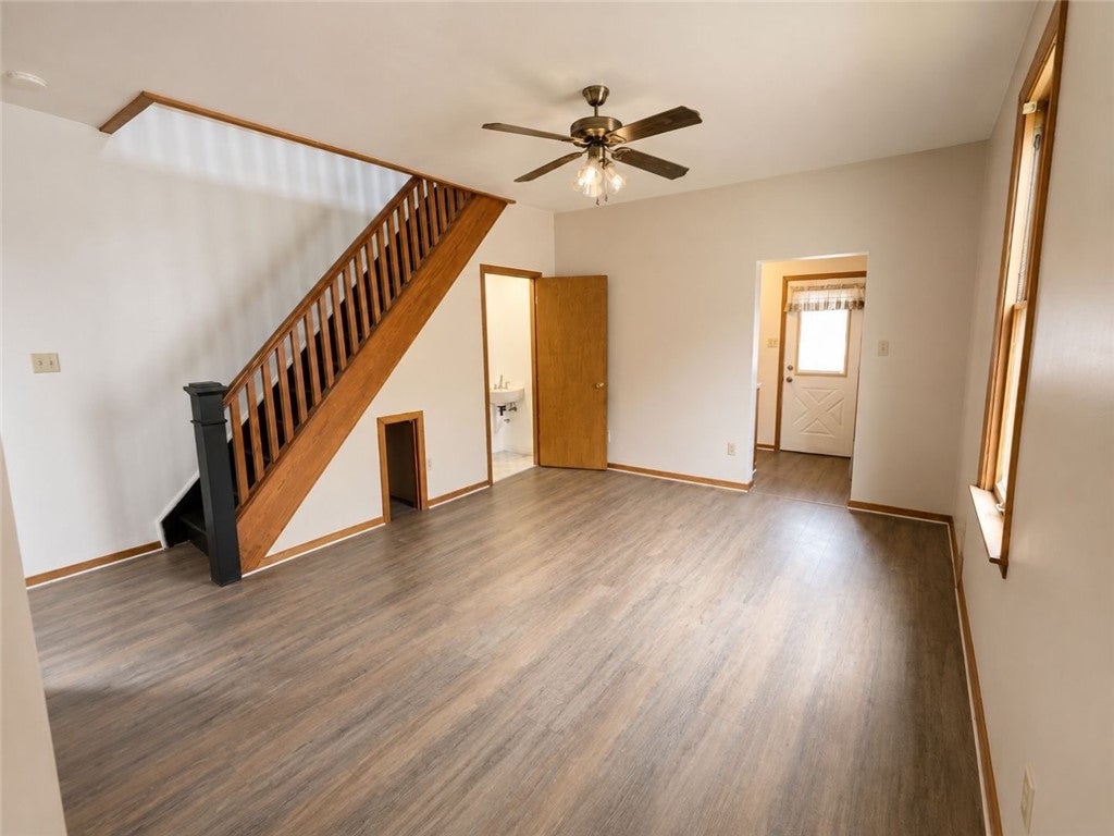 214 Thompson Ave