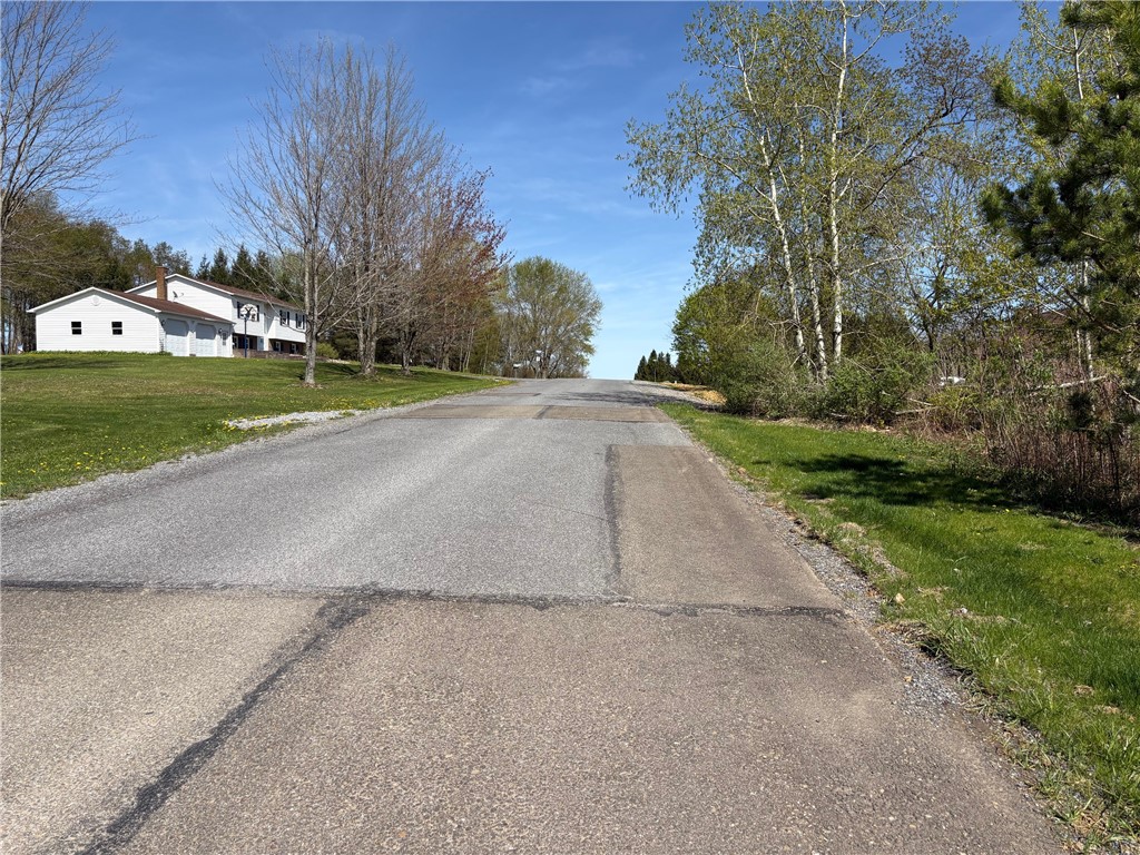 1043 Earth Road