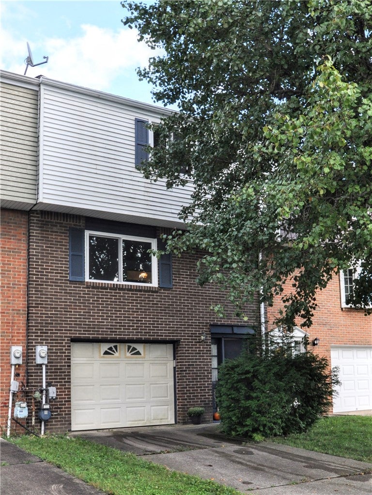2031 Denning Way