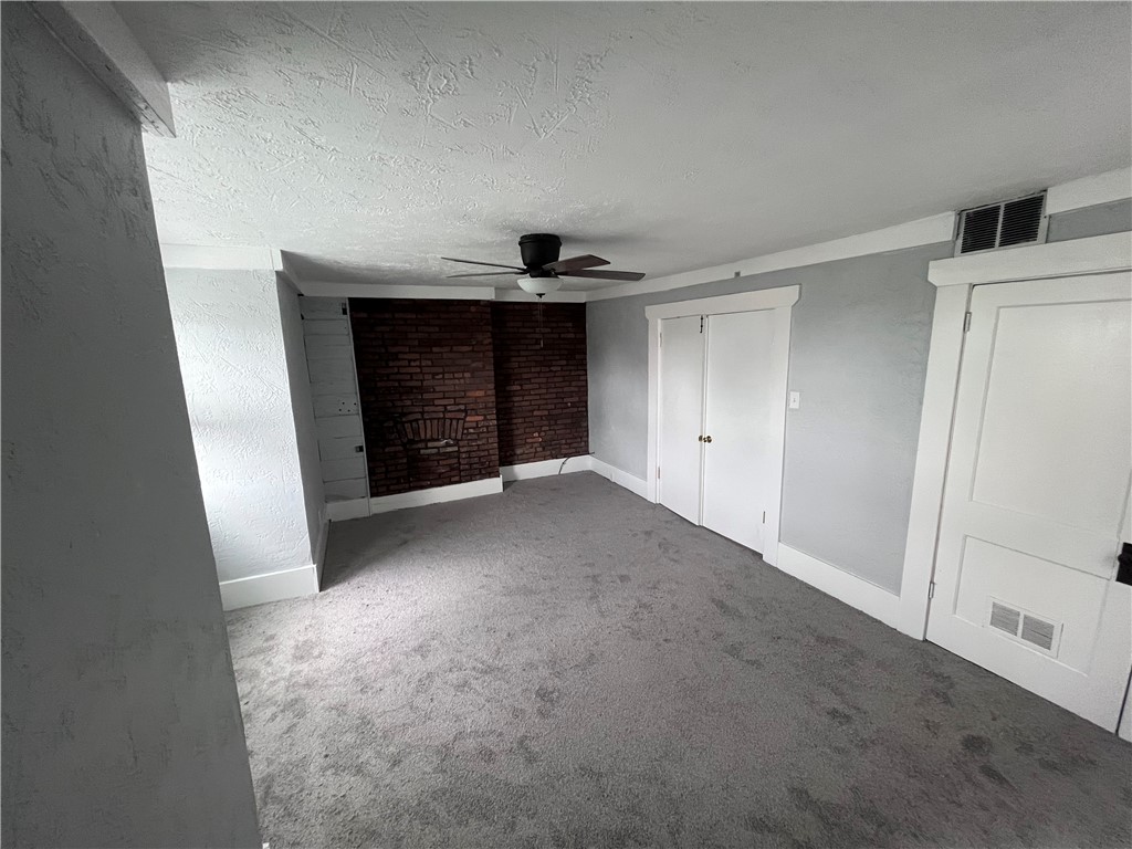 Swissvale, Pennsylvania 15218, United States, 1 Bedroom Bedrooms, ,1 BathroomBathrooms,Residential,Active,160131