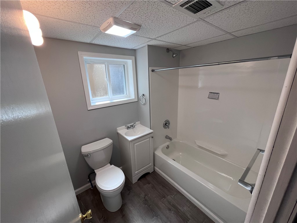 Swissvale, Pennsylvania 15218, United States, 1 Bedroom Bedrooms, ,1 BathroomBathrooms,Residential,Active,160131