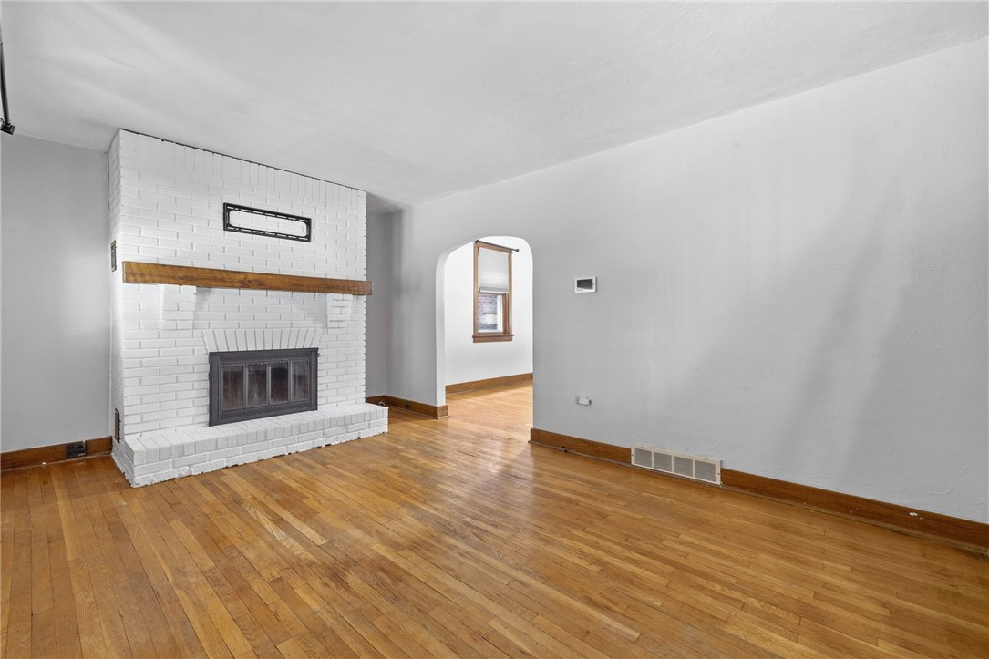 114 Catskill Ave