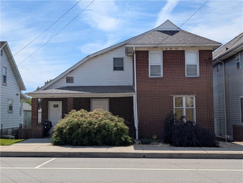 Multifamily For Sale - 32 S 3rd St St<br/> Youngwood, PA 15697