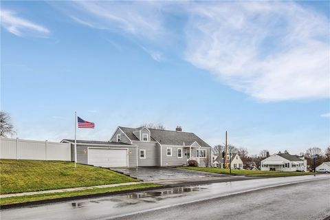 Photo of 2012 Forge Dr, Aliquippa, PA 15001 (MLS # 1743439)