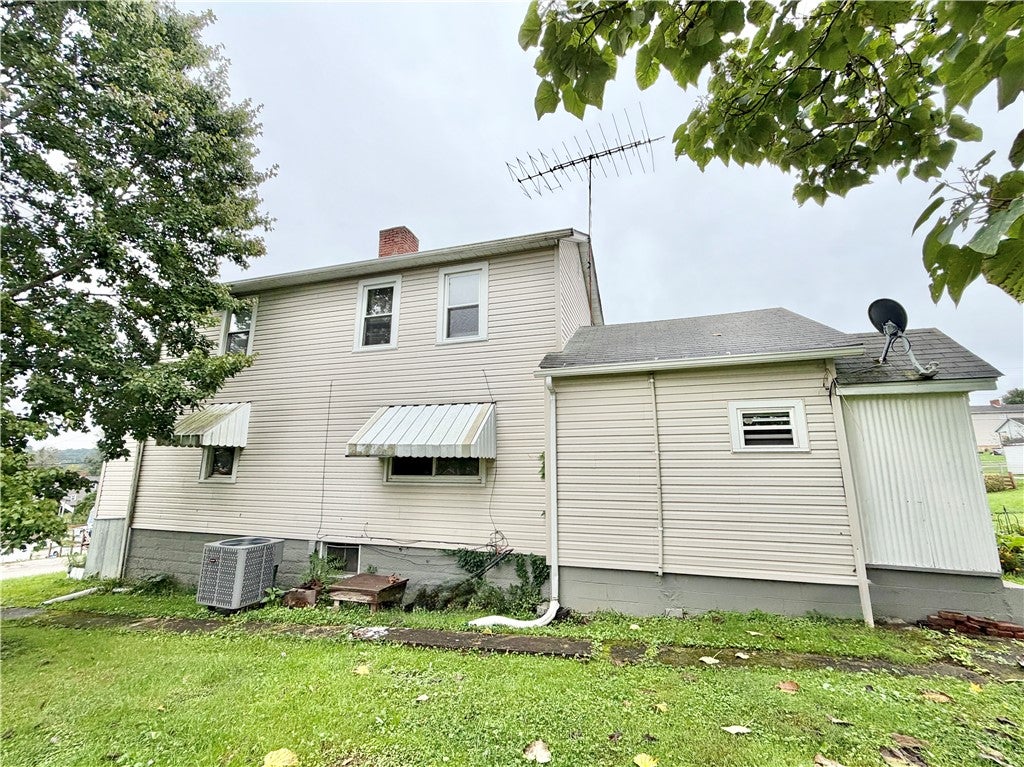 243 Third Ave