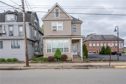 Homes For Sale - 431 Depot St St<br/> Latrobe, PA 15650