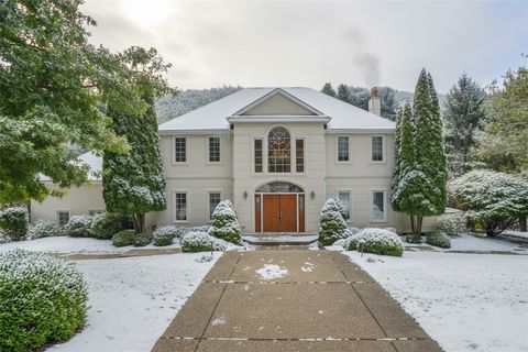 1561 Barrington Drive Franklin Park PA 15090