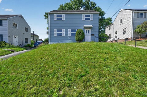 Homes For Sale - 556 Thompson Avenue<br/> Clairton, PA 15025