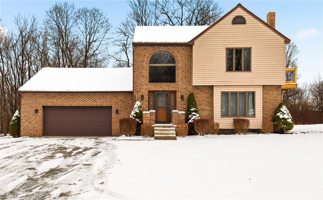 Johnstown, Pennsylvania 15909, United States, 3 Bedrooms Bedrooms, ,4 BathroomsBathrooms,Residential,Active,253105