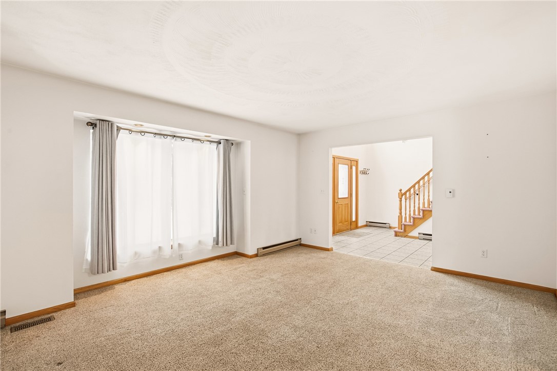 Johnstown, Pennsylvania 15909, United States, 3 Bedrooms Bedrooms, ,4 BathroomsBathrooms,Residential,Active,253105