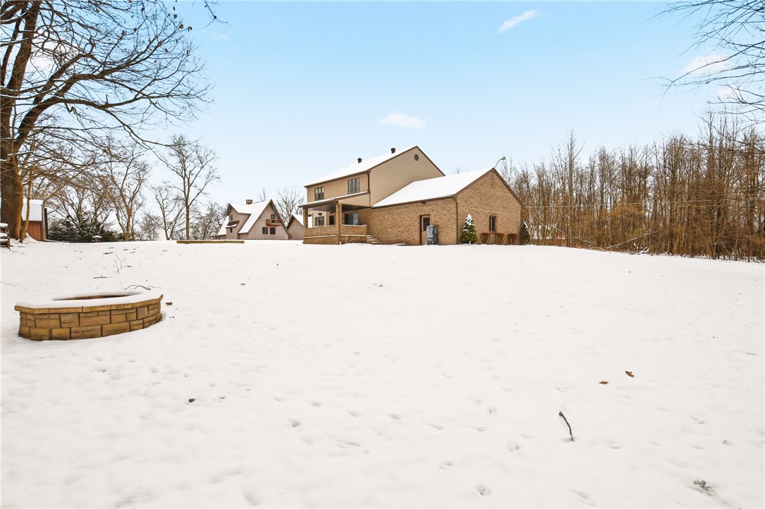 Johnstown, Pennsylvania 15909, United States, 3 Bedrooms Bedrooms, ,4 BathroomsBathrooms,Residential,Active,253105