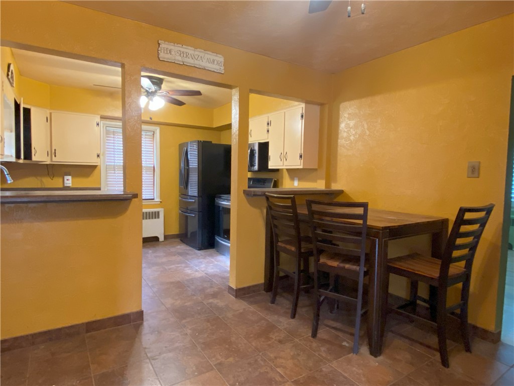 Hempfield Twp - Wml, Pennsylvania 15601, United States, 3 Bedrooms Bedrooms, ,1 BathroomBathrooms,Residential,Active,34605