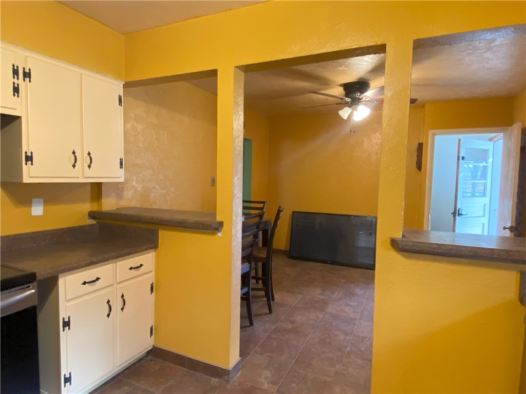 Hempfield Twp - Wml, Pennsylvania 15601, United States, 3 Bedrooms Bedrooms, ,1 BathroomBathrooms,Residential,Active,34605