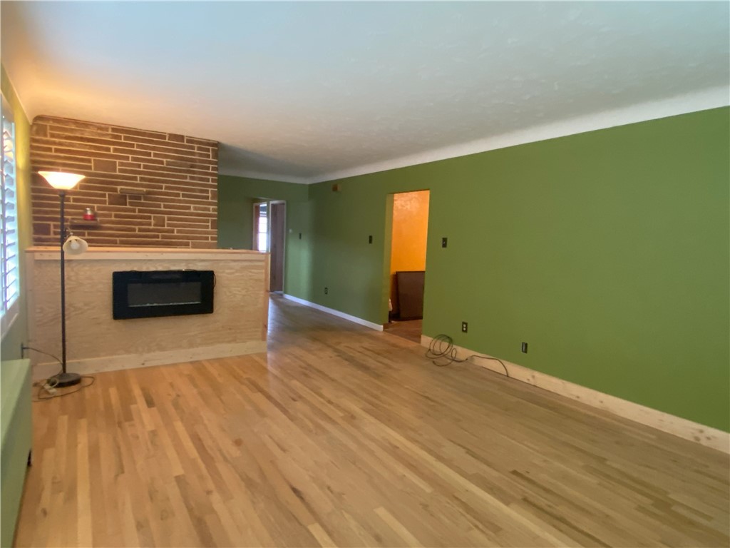 Hempfield Twp - Wml, Pennsylvania 15601, United States, 3 Bedrooms Bedrooms, ,1 BathroomBathrooms,Residential,Active,34605