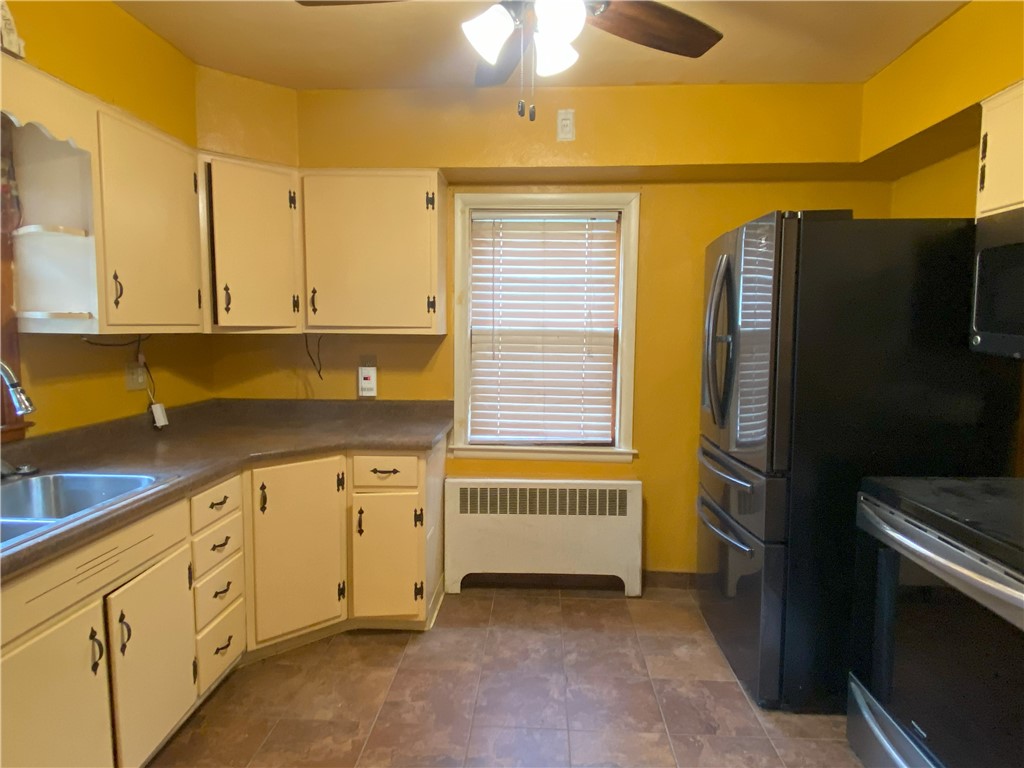 Hempfield Twp - Wml, Pennsylvania 15601, United States, 3 Bedrooms Bedrooms, ,1 BathroomBathrooms,Residential,Active,34605