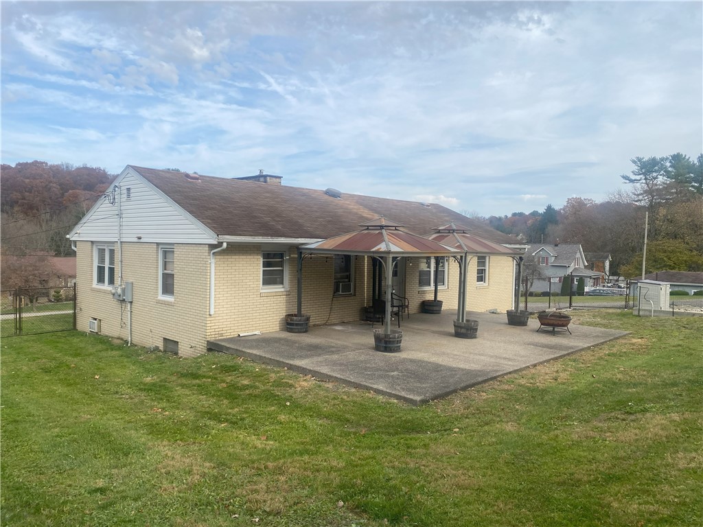 Hempfield Twp - Wml, Pennsylvania 15601, United States, 3 Bedrooms Bedrooms, ,1 BathroomBathrooms,Residential,Active,34605