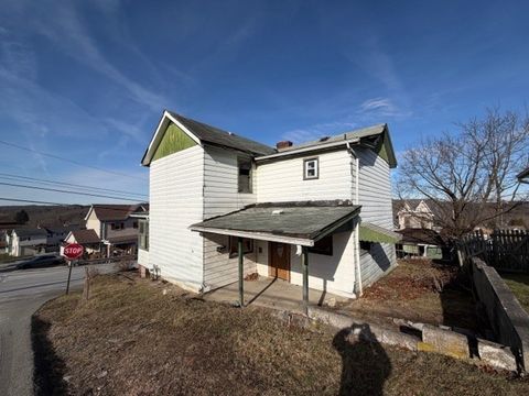 Photo of 3385 Pike St, Herminie, PA 15774 (MLS # 1740031)