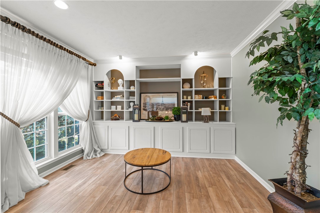 211 Evandale Road
