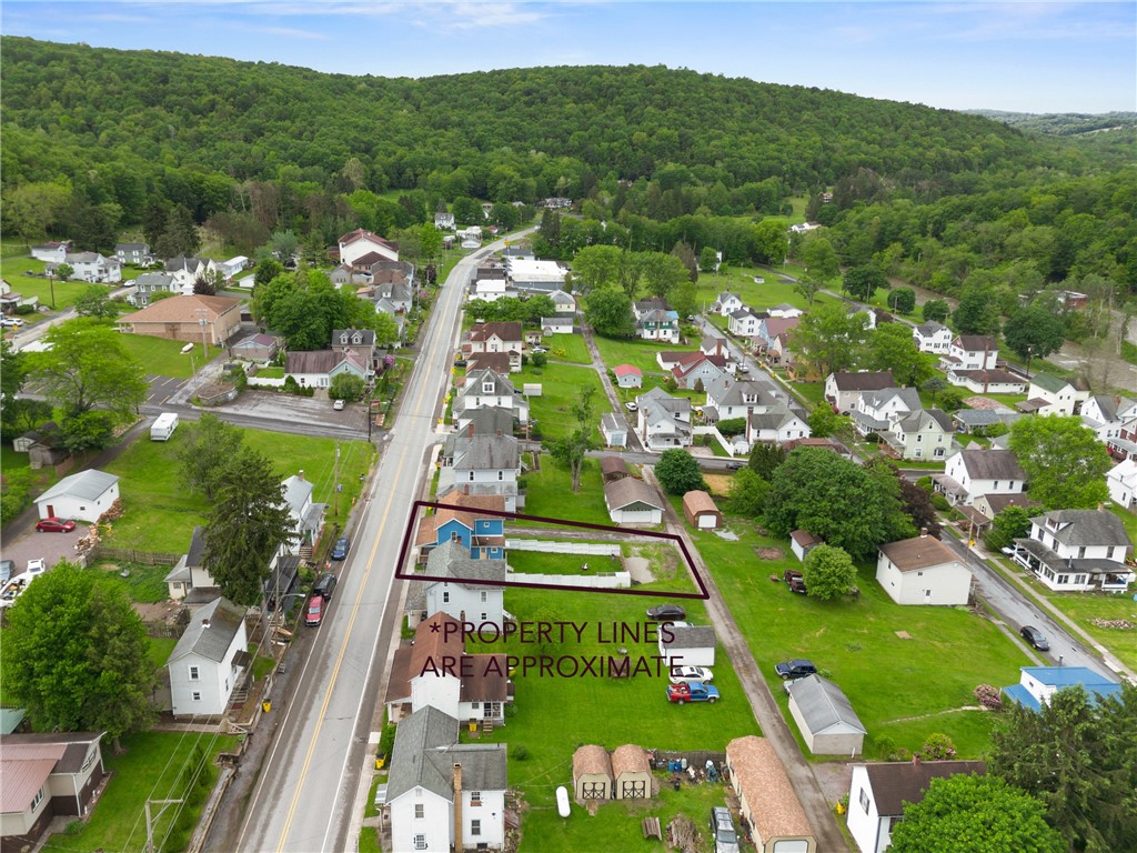 Hooversville, Pennsylvania 15936, United States, 4 Bedrooms Bedrooms, ,2 BathroomsBathrooms,Residential,Contingent,140949