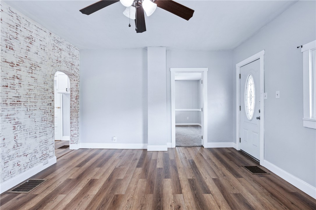 Hooversville, Pennsylvania 15936, United States, 4 Bedrooms Bedrooms, ,2 BathroomsBathrooms,Residential,Contingent,140949