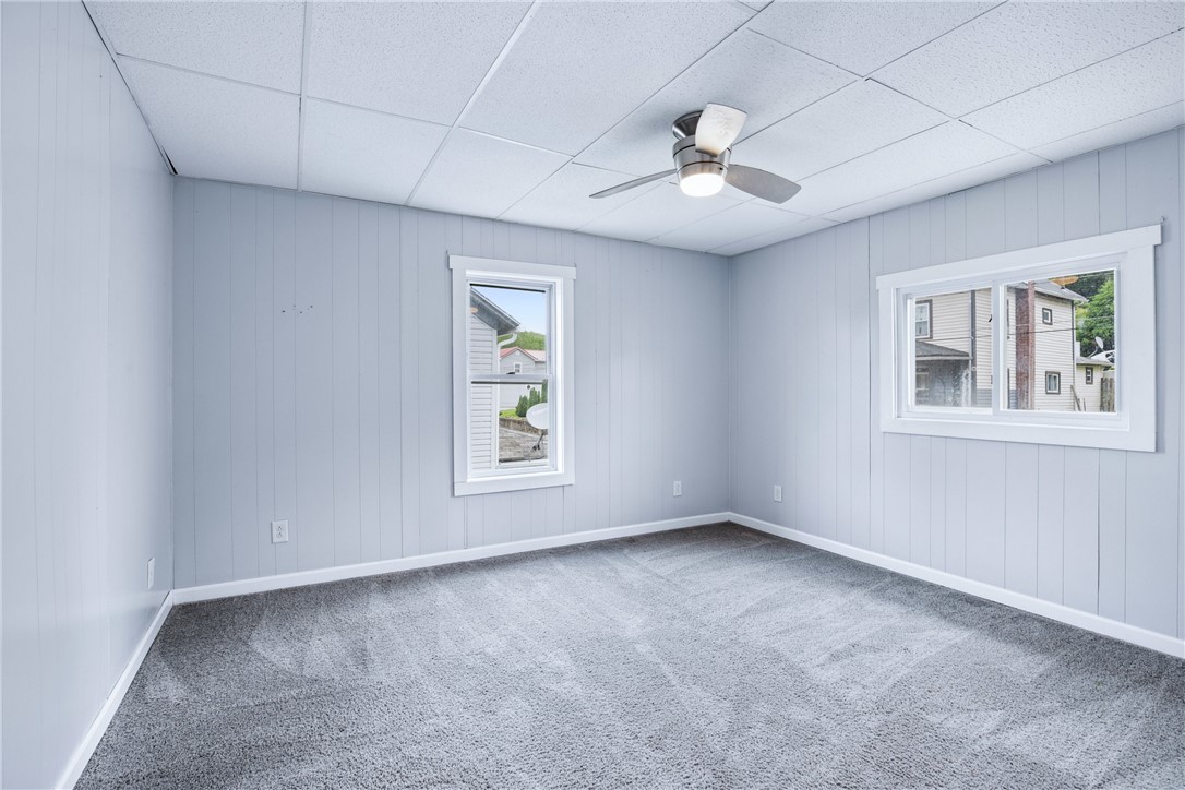 Hooversville, Pennsylvania 15936, United States, 4 Bedrooms Bedrooms, ,2 BathroomsBathrooms,Residential,Contingent,140949