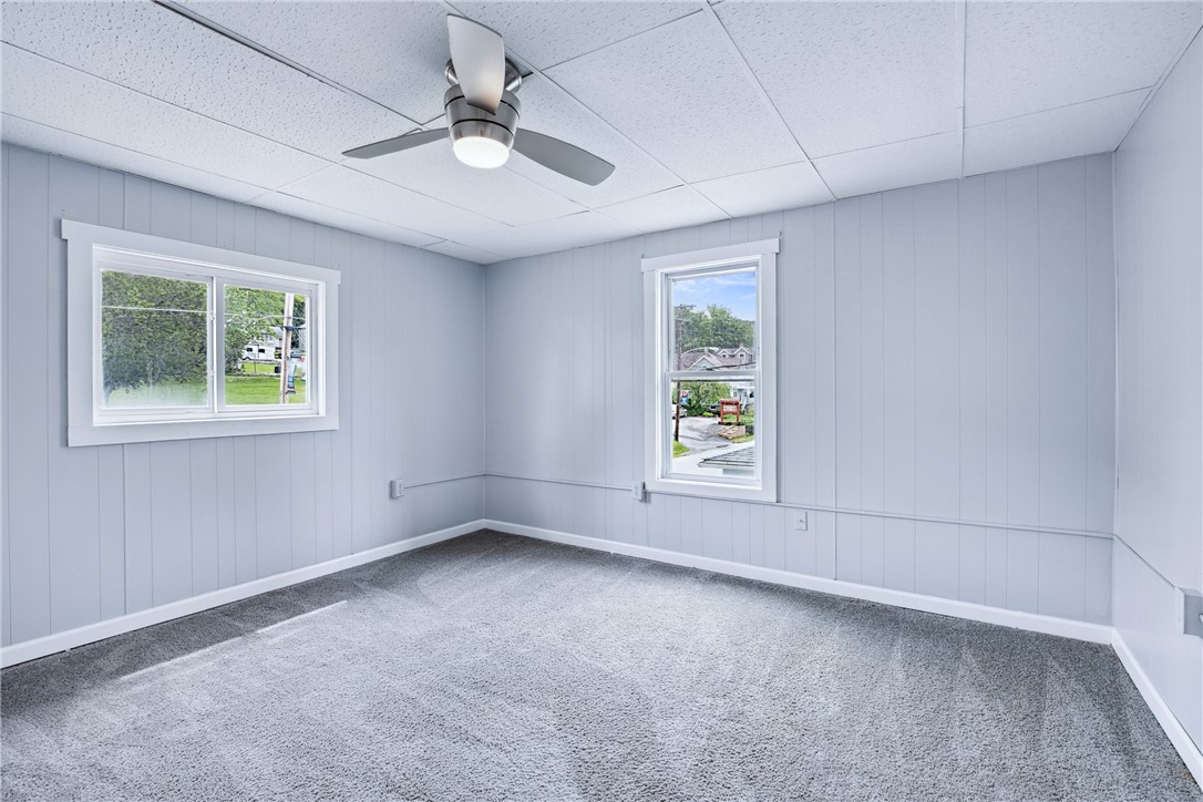 Hooversville, Pennsylvania 15936, United States, 4 Bedrooms Bedrooms, ,2 BathroomsBathrooms,Residential,Contingent,140949