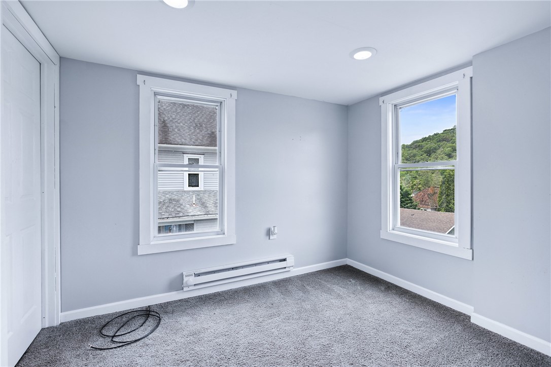 Hooversville, Pennsylvania 15936, United States, 4 Bedrooms Bedrooms, ,2 BathroomsBathrooms,Residential,Contingent,140949