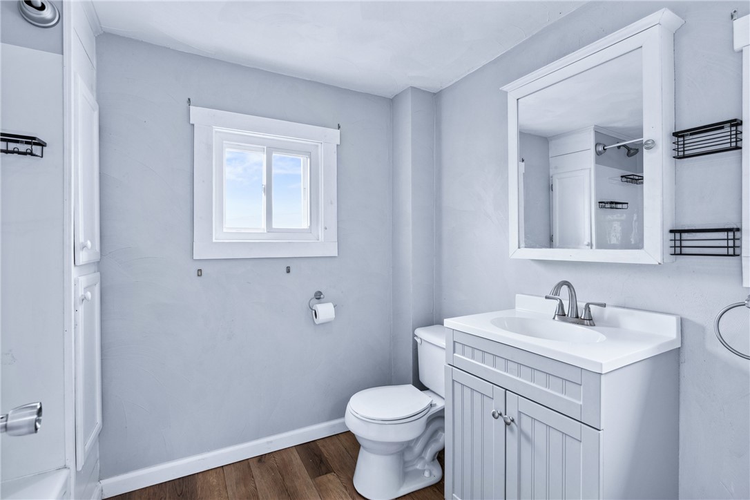 Hooversville, Pennsylvania 15936, United States, 4 Bedrooms Bedrooms, ,2 BathroomsBathrooms,Residential,Contingent,140949