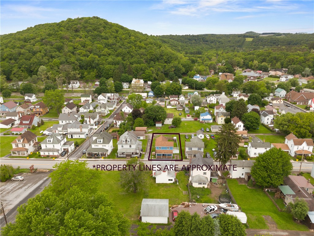 Hooversville, Pennsylvania 15936, United States, 4 Bedrooms Bedrooms, ,2 BathroomsBathrooms,Residential,Contingent,140949