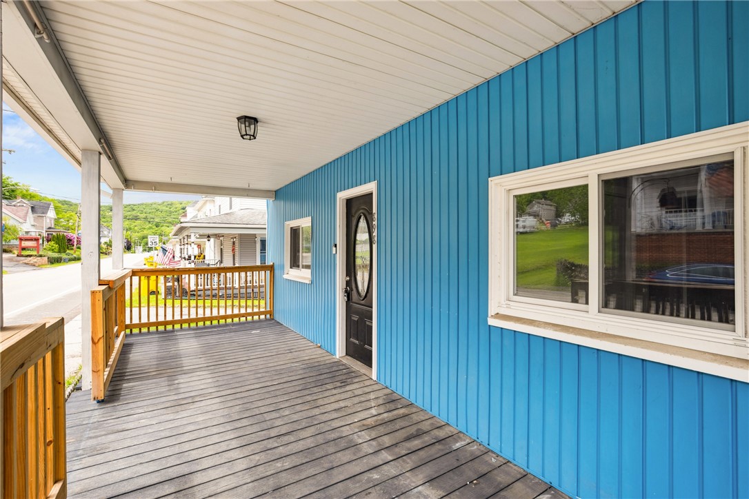 Hooversville, Pennsylvania 15936, United States, 4 Bedrooms Bedrooms, ,2 BathroomsBathrooms,Residential,Contingent,140949