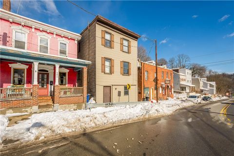 Photo of 2434 S 18th St, Pittsburgh, PA 15203 (MLS # 1738606)