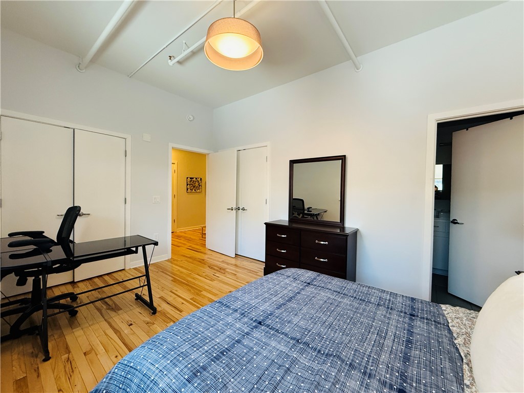 Lawrenceville, Pennsylvania 15201, United States, 2 Bedrooms Bedrooms, ,2 BathroomsBathrooms,Residential,Active,16977