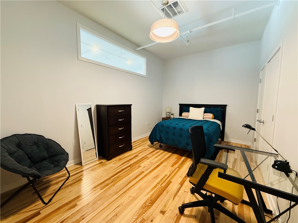Lawrenceville, Pennsylvania 15201, United States, 2 Bedrooms Bedrooms, ,2 BathroomsBathrooms,Residential,Active,16977