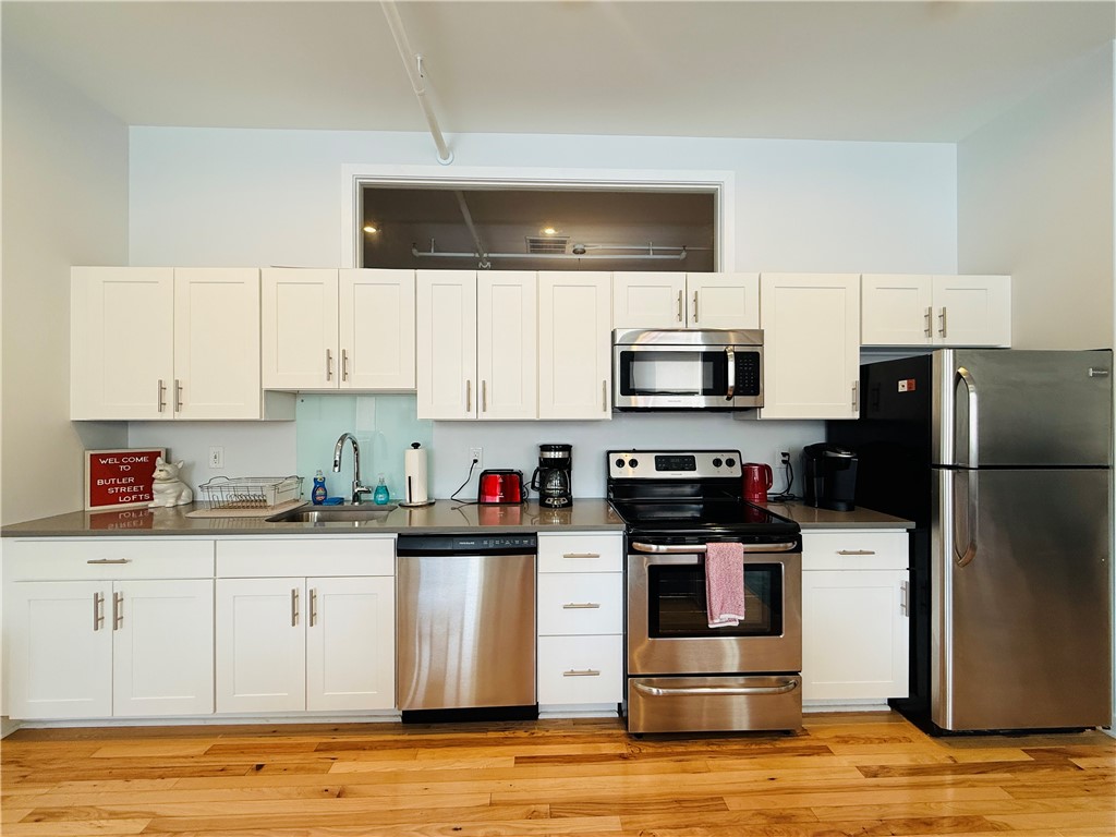 Lawrenceville, Pennsylvania 15201, United States, 2 Bedrooms Bedrooms, ,2 BathroomsBathrooms,Residential,Active,16977