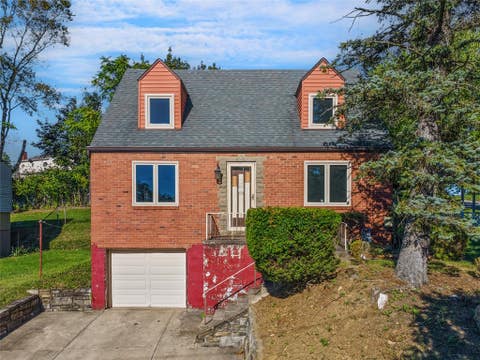 Photo for 66 School St