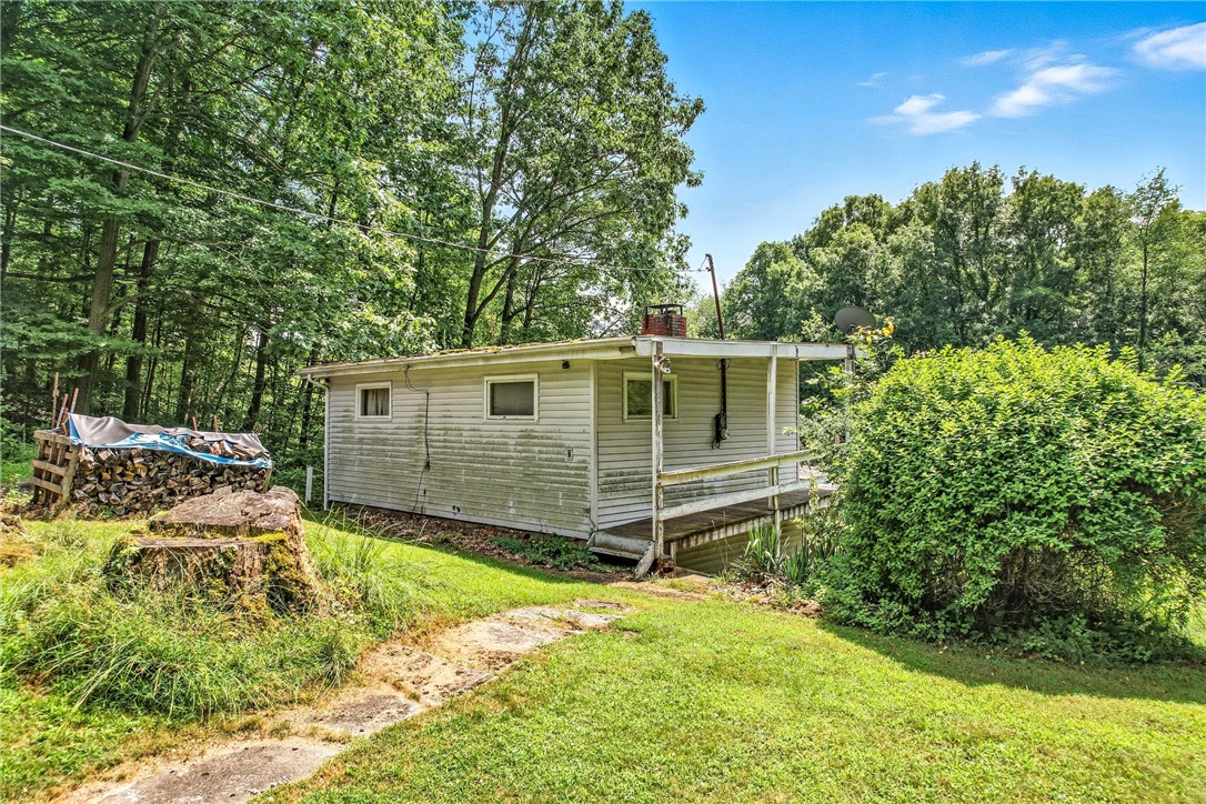 Jamestown, Pennsylvania 16134, United States, 2 Bedrooms Bedrooms, ,1 BathroomBathrooms,Residential,Active,171160