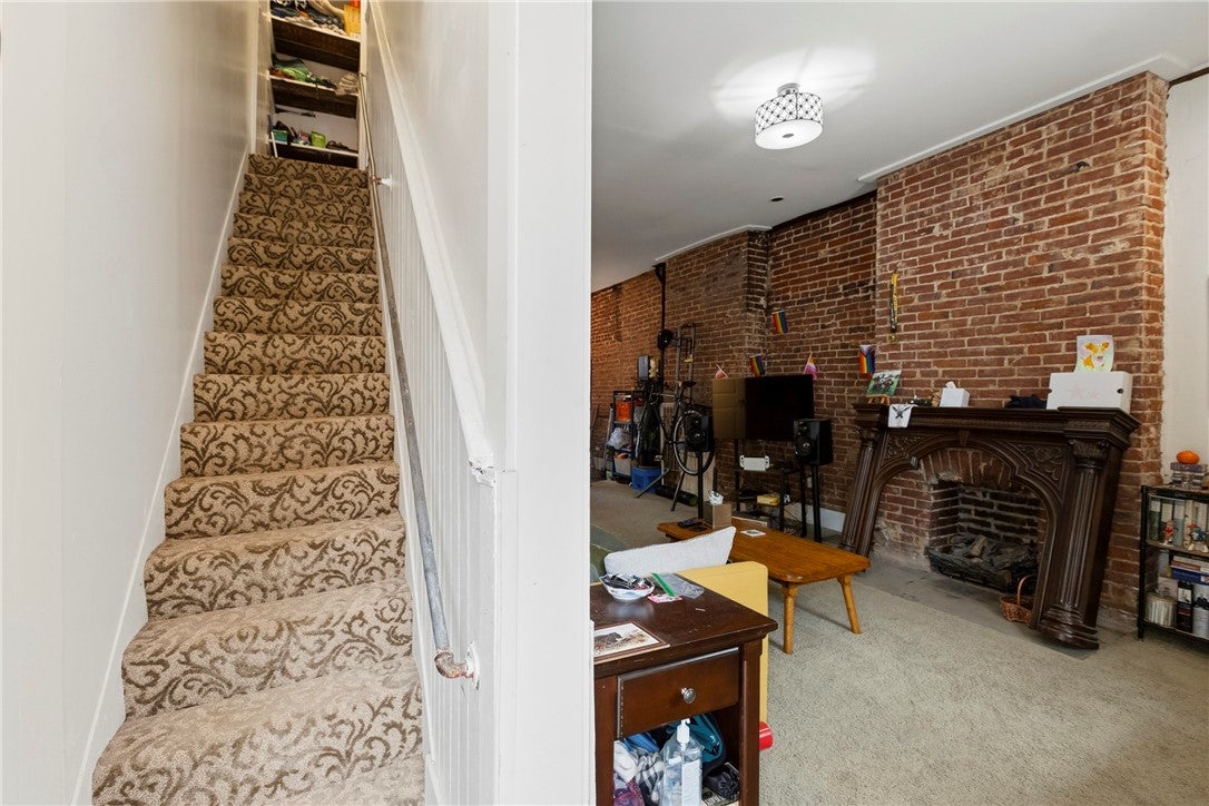150 Home St