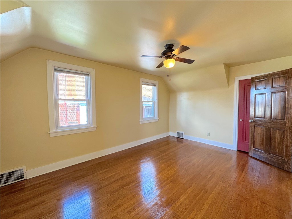 38 E Gaskill Avenue Ave, Jeannette, Pennsylvania image 19