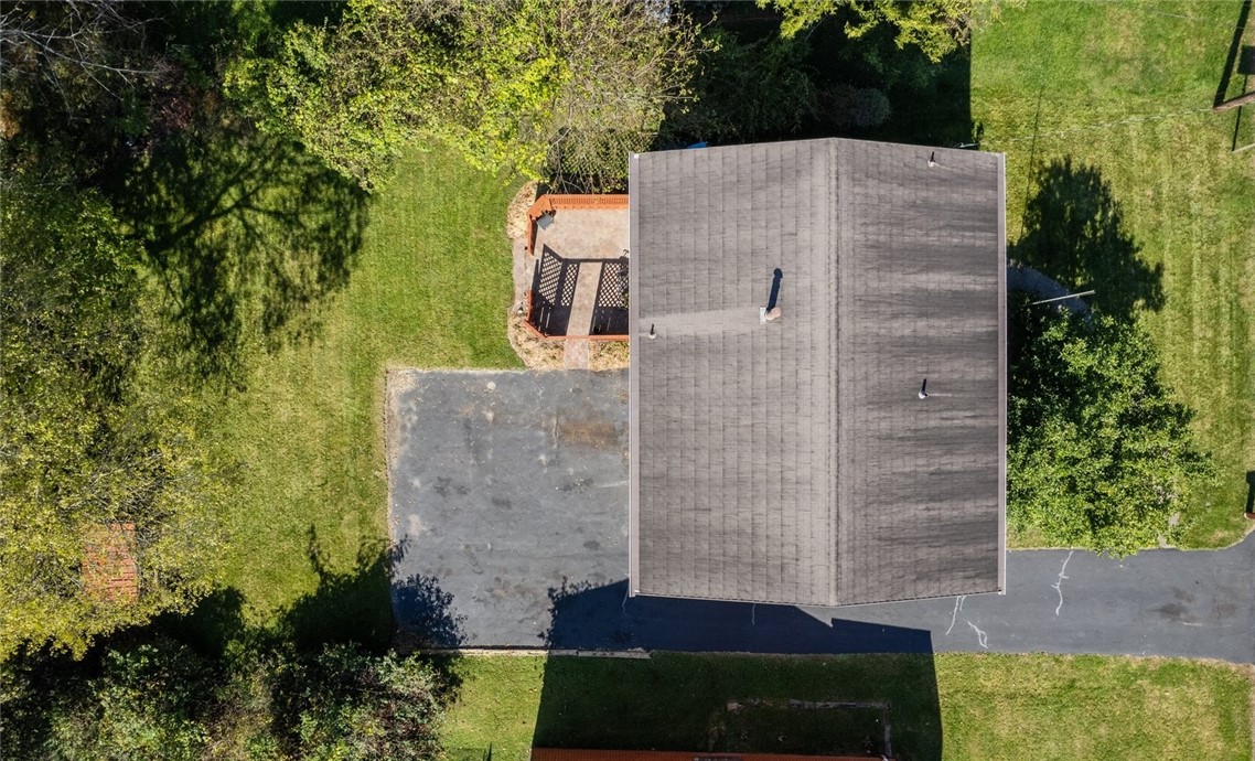 Penn Hills, Pennsylvania 15235, United States, 5 Bedrooms Bedrooms, ,3 BathroomsBathrooms,Residential,Contingent,39137