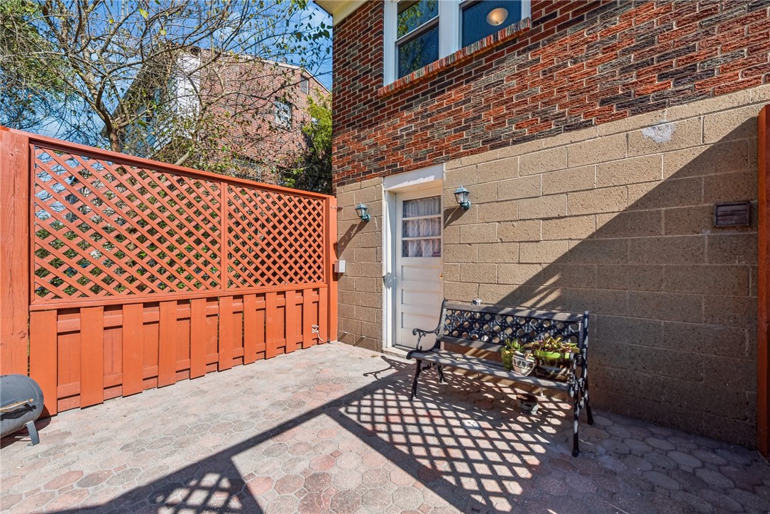 Penn Hills, Pennsylvania 15235, United States, 5 Bedrooms Bedrooms, ,3 BathroomsBathrooms,Residential,Contingent,39137