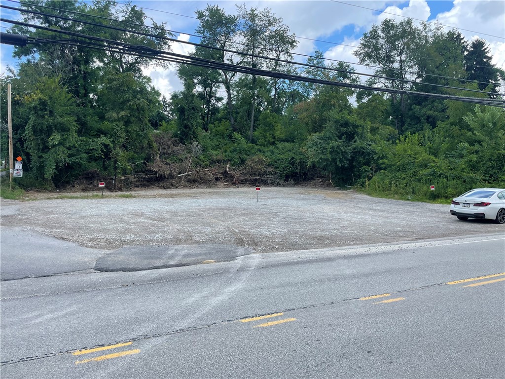 Cecil, Pennsylvania 15321, United States, ,Residential,Active,90536