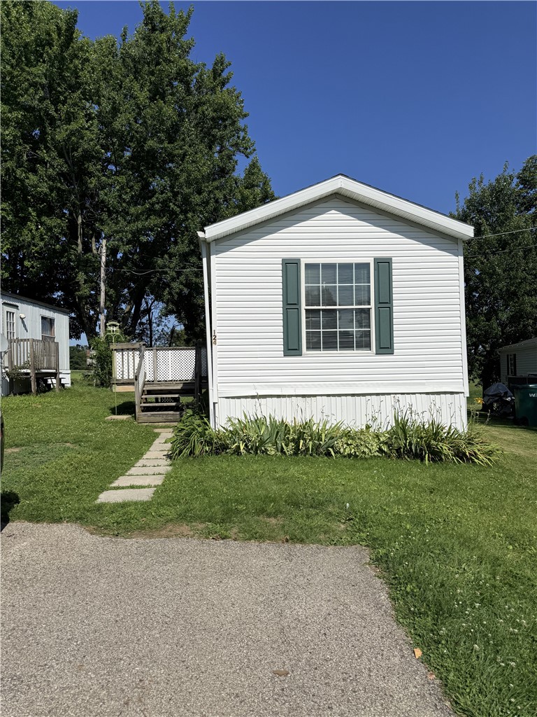 124 Woodbine Ln