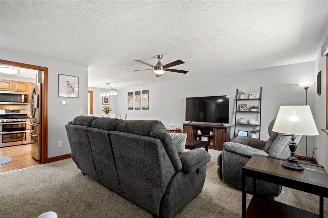 114 Darnley Dr