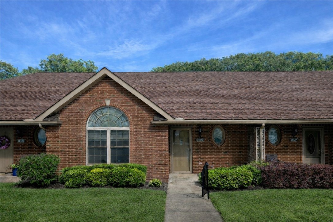 Photo 1 of 32 — 815 Village Drive, McCandless, PA 15237