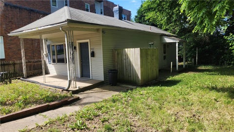 Photo of 607 Olive Ln, Ambridge, PA 15003 (MLS # 1758891)