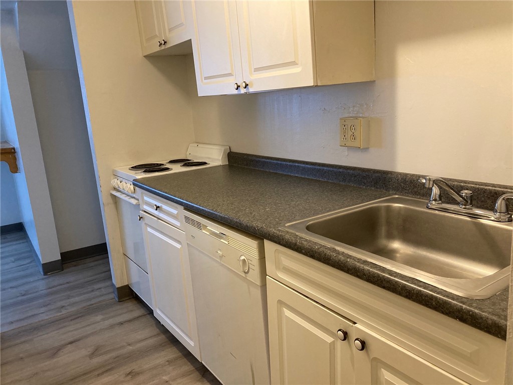 Plum Boro, Pennsylvania 15068, United States, 1 Bedroom Bedrooms, ,1 BathroomBathrooms,Residential,Active,250842