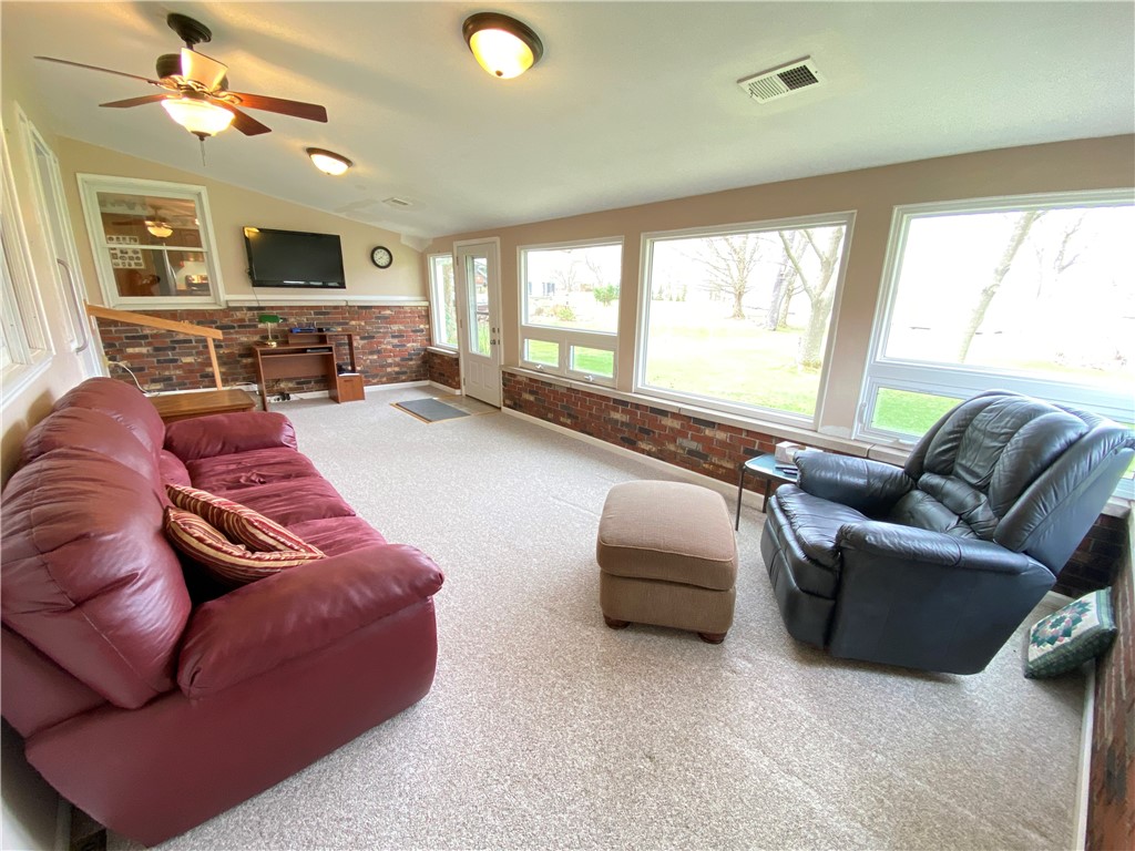 Shenango-Cra, Pennsylvania 16134, United States, 2 Bedrooms Bedrooms, ,2 BathroomsBathrooms,Residential,Active,102764