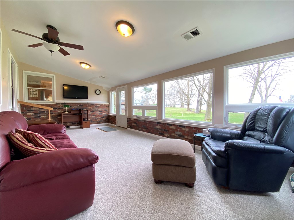 Shenango-Cra, Pennsylvania 16134, United States, 2 Bedrooms Bedrooms, ,2 BathroomsBathrooms,Residential,Active,102764