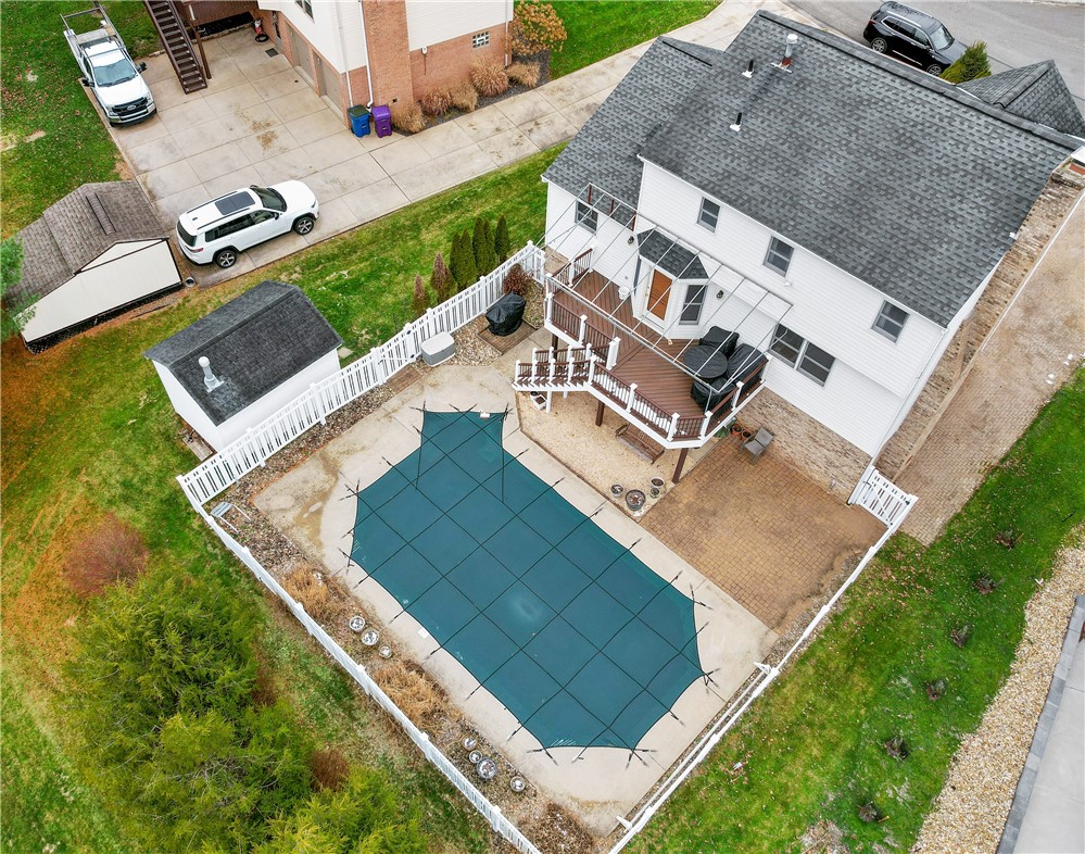 14 Autumnwood Court