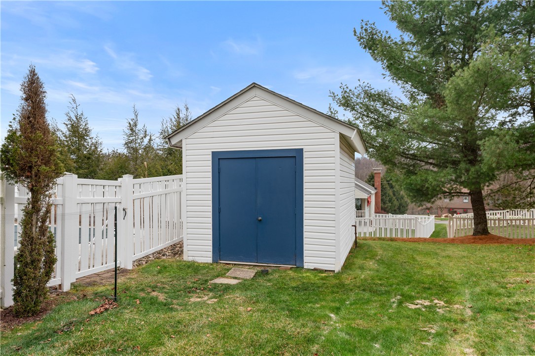 14 Autumnwood Court
